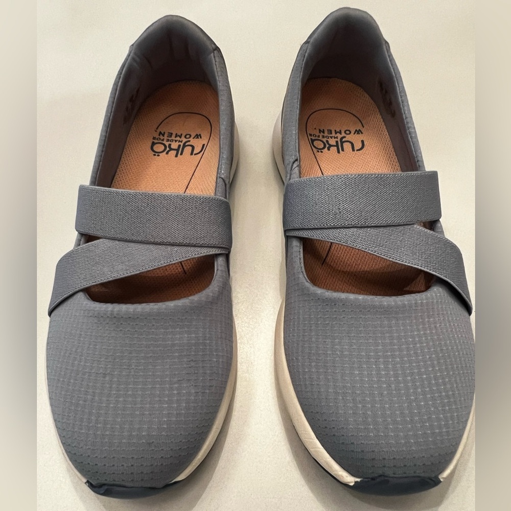 Ryka slip-on Maryjane style sneakers light blue/gray size 7.5 wide